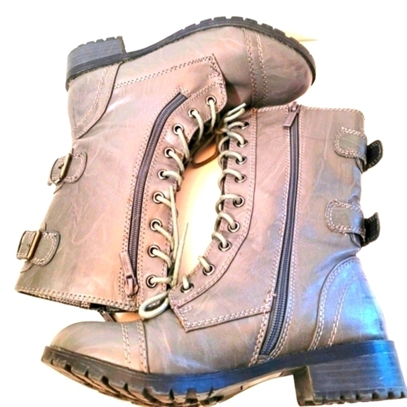 Shiekh Shoes - Shiekh Grey Rome Ha Boots Size 6.5